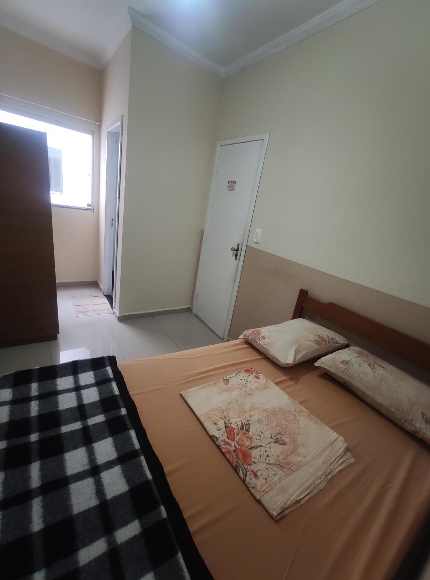 Pousada Sao Miguel Arcanjo Hotel Aparecida  Quarto foto